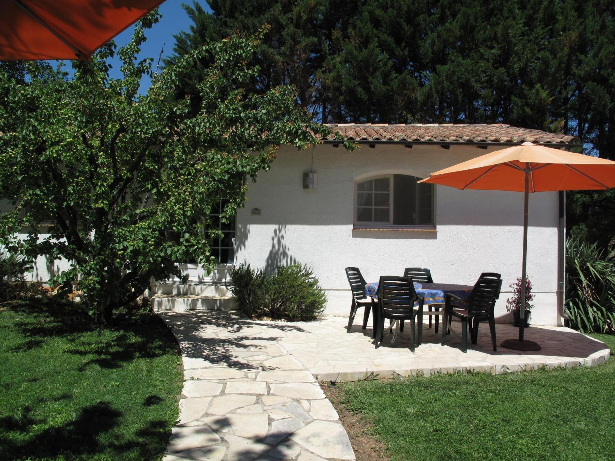 Residence Miro, Gites Avec Piscine Chauffee Et Tennis Les Arcs-sur-Argens Exterior foto