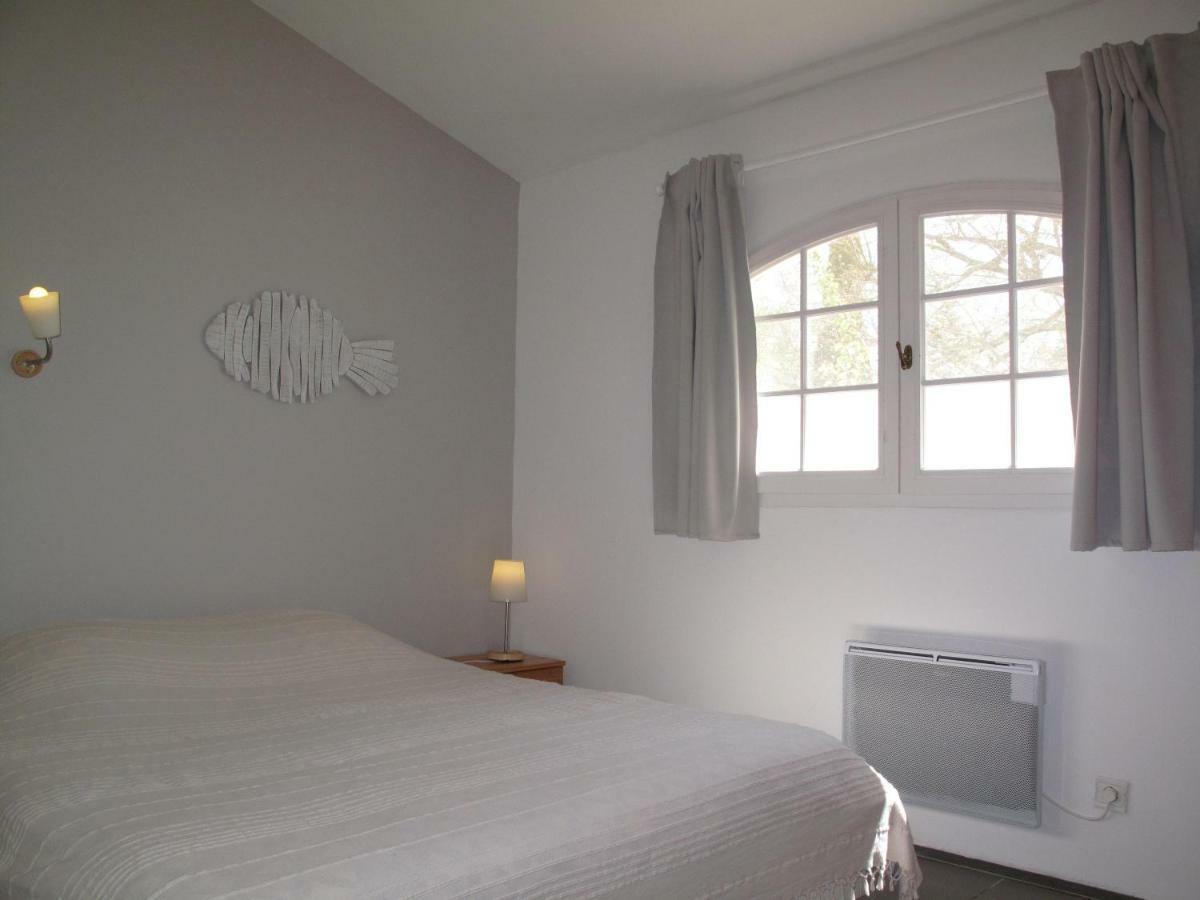 Residence Miro, Gites Avec Piscine Chauffee Et Tennis Les Arcs-sur-Argens Exterior foto