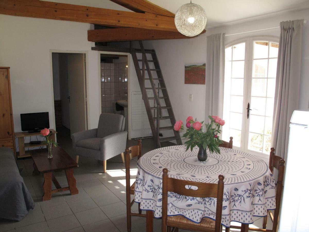 Residence Miro, Gites Avec Piscine Chauffee Et Tennis Les Arcs-sur-Argens Exterior foto