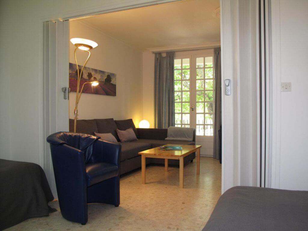 Residence Miro, Gites Avec Piscine Chauffee Et Tennis Les Arcs-sur-Argens Exterior foto